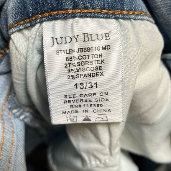 JUDY BLUE Tummy Control High waisted wide crop double button cropped jeans 13 31 - Picture 8 of 12